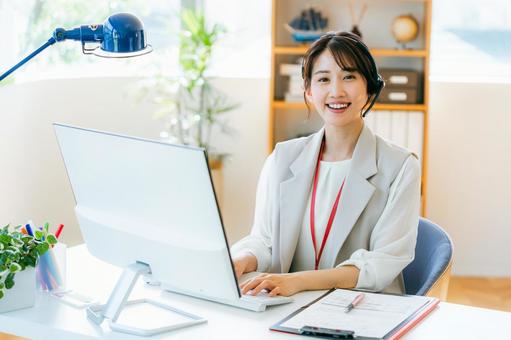 デスクワーク,イメージ